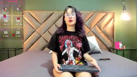  Rachel  online show from July 18, 2026, 10:13 pm