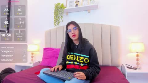 Snapshot of rachel_donnelly chatting on September 27, 2025, 5:01 am Rachel Donnelly online show from September 27, 2025, 5:01 am