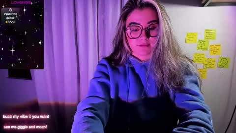 Rachel Foss online show from December 13, 2024, 11:06 pm