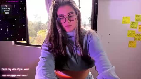 Rachel Foss online show from December 16, 2024, 8:05 pm