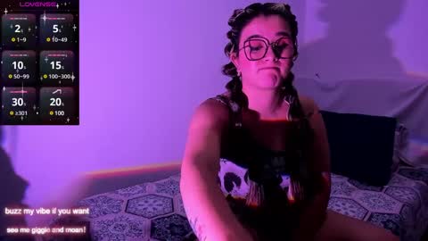 Rachel Foss online show from December 23, 2024, 10:44 pm