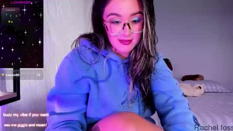 Rachel Foss online show from October 15, 2025, 8:53 pm