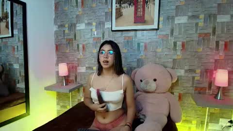 Snapshot of rachel_mds chatting on October 26, 2025, 1:39 pm Rachel online show from October 26, 2025, 1:39 pm