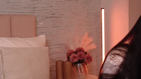 Snapshot of rachelswaan chatting on December 10, 2024, 7:37 am RachelSwaan online show from December 10, 2024, 7:37 am