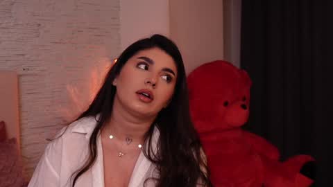 Snapshot of rachelswaan chatting on February 2, 2025, 2:24 pm RachelSwaan online show from February 2, 2025, 2:24 pm