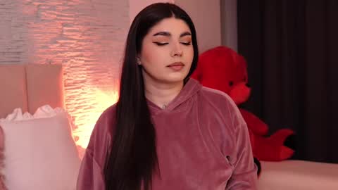 Snapshot of rachelswaan chatting on March 7, 2025, 4:46 am RachelSwaan online show from March 7, 2025, 4:46 am