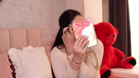 Snapshot of rachelswaan chatting on March 9, 2025, 7:56 am RachelSwaan online show from March 9, 2025, 7:56 am