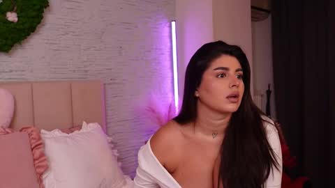 Snapshot of rachelswaan chatting on October 8, 2025, 7:39 am RachelSwaan online show from October 8, 2025, 7:39 am