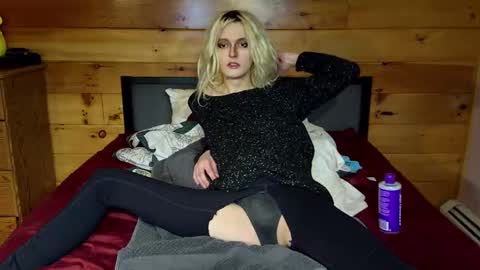 Snapshot of rachelxprice chatting on December 7, 2024, 12:08 am Rachel Price online show from December 7, 2024, 12:08 am