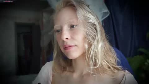 Snapshot of radiant_ada chatting on August 2, 2026, 11:52 am ada online show from August 2, 2026, 11:52 am