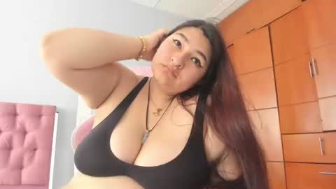 Snapshot of radiantgoddes chatting on December 15, 2024, 4:59 pm radiantgoddes online show from December 15, 2024, 4:59 pm