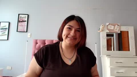 Snapshot of radiantgoddes chatting on January 25, 2025, 1:08 pm radiantgoddes online show from January 25, 2025, 1:08 pm