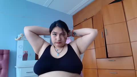 Snapshot of radiantgoddes chatting on February 11, 2025, 5:29 pm radiantgoddes online show from February 11, 2025, 5:29 pm