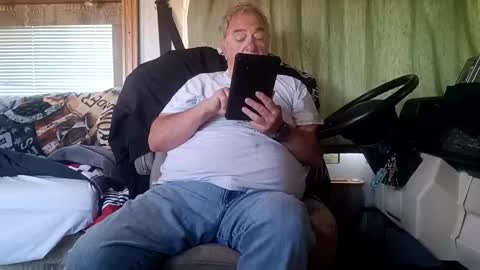 Radioman for fun online show from April 23, 2026, 3:03 pm