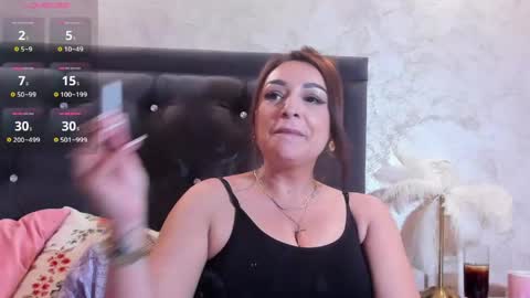 Snapshot of raelledarkstar chatting on April 20, 2026, 7:59 pm raelledarkstar online show from April 20, 2026, 7:59 pm