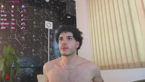 R A F A E L online show from April 1, 2026, 9:12 pm