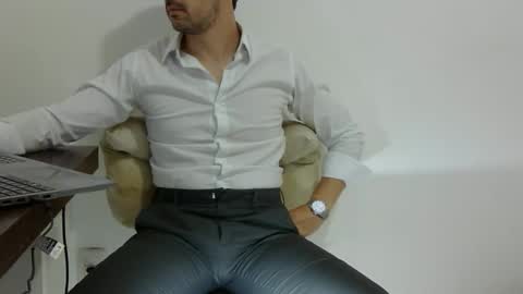 elenacam online show from February 26, 2026, 8:57 am