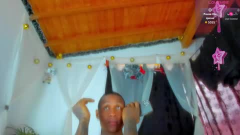 Snapshot of ragnarhot24 chatting on February 23, 2026, 5:54 pm Andres H online show from February 23, 2026, 5:54 pm