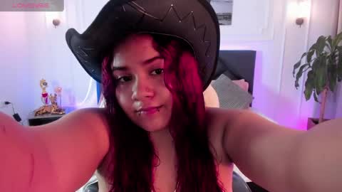 Snapshot of raichell_sweet_curvy chatting on May 30, 2026, 2:14 pm raichell_sweet_curvy online show from May 30, 2026, 2:14 pm