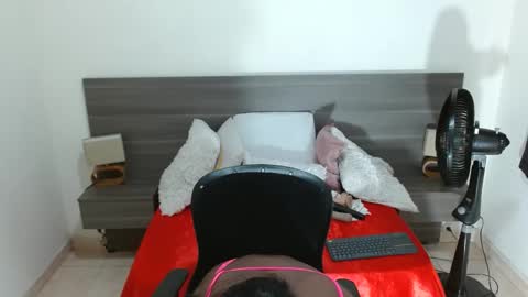 Snapshot of raichellcooper1 chatting on February 24, 2025, 8:14 pm raichellcooper1 online show from February 24, 2025, 8:14 pm