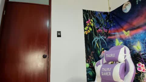 Snapshot of rainbow__coockie chatting on December 29, 2024, 1:45 am rainbow__coockie online show from December 29, 2024, 1:45 am