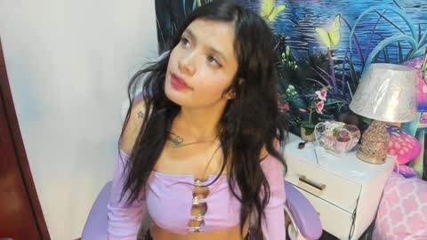 Snapshot of rainbow__coockie chatting on January 17, 2025, 1:25 am rainbow__coockie online show from January 17, 2025, 1:25 am