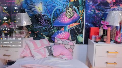 Snapshot of rainbow__coockie chatting on February 5, 2025, 8:43 am rainbow__coockie online show from February 5, 2025, 8:43 am