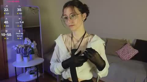 Snapshot of rainybella chatting on June 13, 2026, 7:17 am rainybella online show from June 13, 2026, 7:17 am