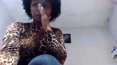 raissa38 online show from January 6, 2026, 5:33 am