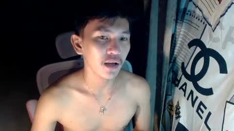 ralfhuge24 online show from July 10, 2026, 8:29 am