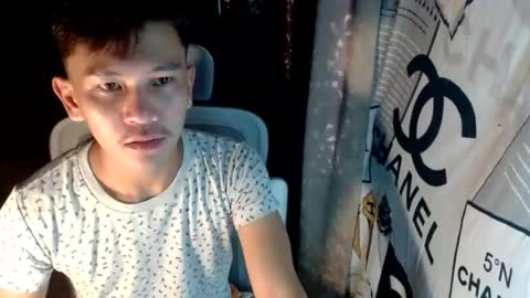 ralfhuge24 online show from July 21, 2026, 4:48 am