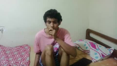 rami_hot0 online show from December 17, 2025, 4:57 pm