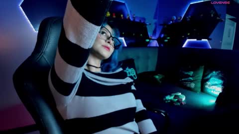 Ramona online show from December 21, 2025, 3:13 am