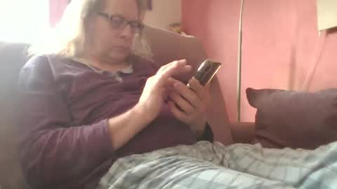 ramteichj online show from May 10, 2026, 7:57 am