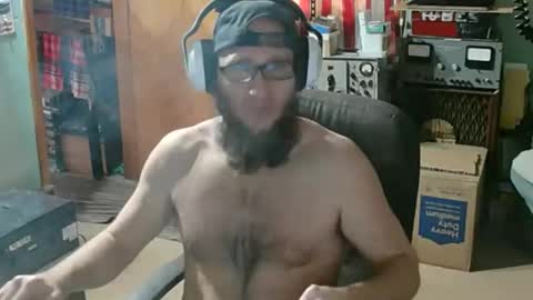 Snapshot of randalltotazz chatting on April 25, 2026, 8:39 pm Randall online show from April 25, 2026, 8:39 pm