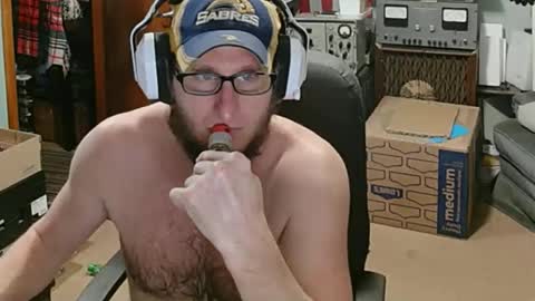 Snapshot of randalltotazz chatting on May 14, 2026, 9:54 pm Randall online show from May 14, 2026, 9:54 pm