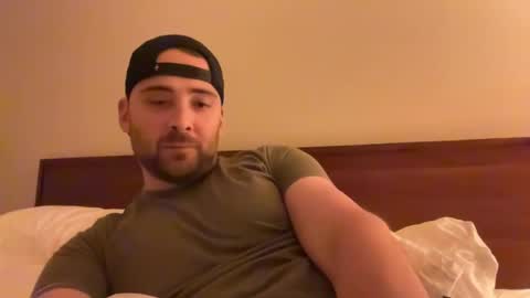 randomdude5950 online show from June 19, 2026, 2:49 am