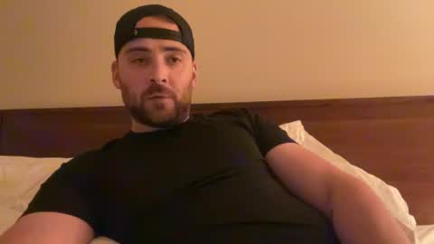 randomdude5950 online show from June 26, 2026, 2:16 am