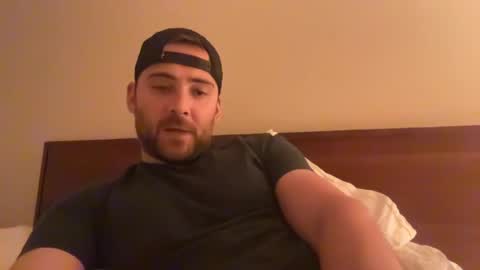 randomdude5950 online show from July 13, 2026, 12:57 am
