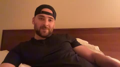 randomdude5950 online show from August 7, 2026, 4:03 am