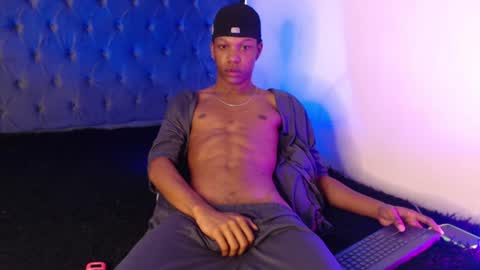 Snapshot of randy_connor9 chatting on March 12, 2025, 7:17 pm randy_connor9 online show from March 12, 2025, 7:17 pm