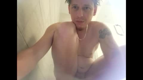 randyrichard_25 online show from February 11, 2026, 6:35 pm