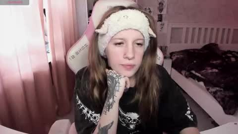 Snapshot of rapunzel_cute chatting on February 21, 2026, 2:18 pm Rapunzel online show from February 21, 2026, 2:18 pm