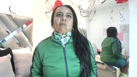 Raquel Moore  online show from February 14, 2026, 12:57 pm