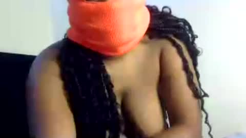 Snapshot of rara_molly chatting on July 1, 2026, 4:18 pm rara_molly online show from July 1, 2026, 4:18 pm