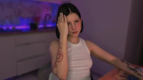 Snapshot of rarumeoww chatting on June 9, 2026, 9:59 pm Raru Mira online show from June 9, 2026, 9:59 pm