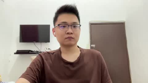 Snapshot of ratedepic17 chatting on March 9, 2025, 2:10 pm randomnaut online show from March 9, 2025, 2:10 pm