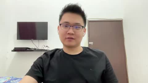 Snapshot of ratedepic17 chatting on March 12, 2025, 2:12 pm randomnaut online show from March 12, 2025, 2:12 pm