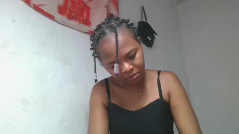 Snapshot of ratsiranella chatting on November 11, 2025, 9:20 am ratsiranella online show from November 11, 2025, 9:20 am