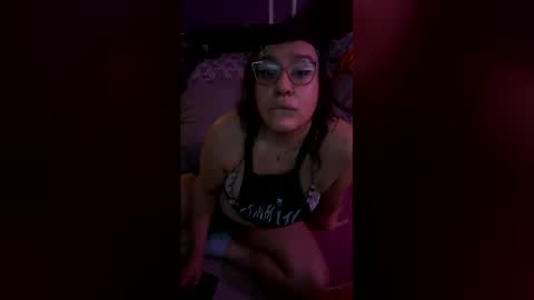 Snapshot of rattlesnakebitch chatting on July 8, 2026, 1:54 am Rattlesnake Bitch 666 online show from July 8, 2026, 1:54 am